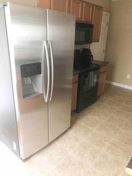 Beautiful Private Home Near Ft Jackson, Starbucks, Shopping And Dining! Колумбия Екстериор снимка